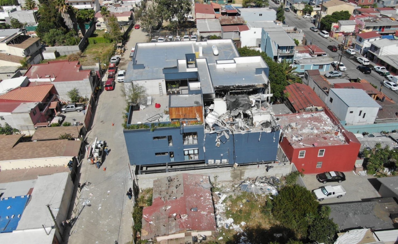 Explosión en la Anexa 20 de Noviembre afecta a 24 viviendas