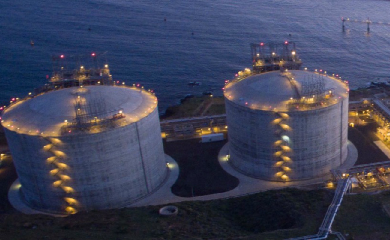 Incluyen conversión de planta Energía Costa Azul en segundo paquete de proyectos de infraestructura