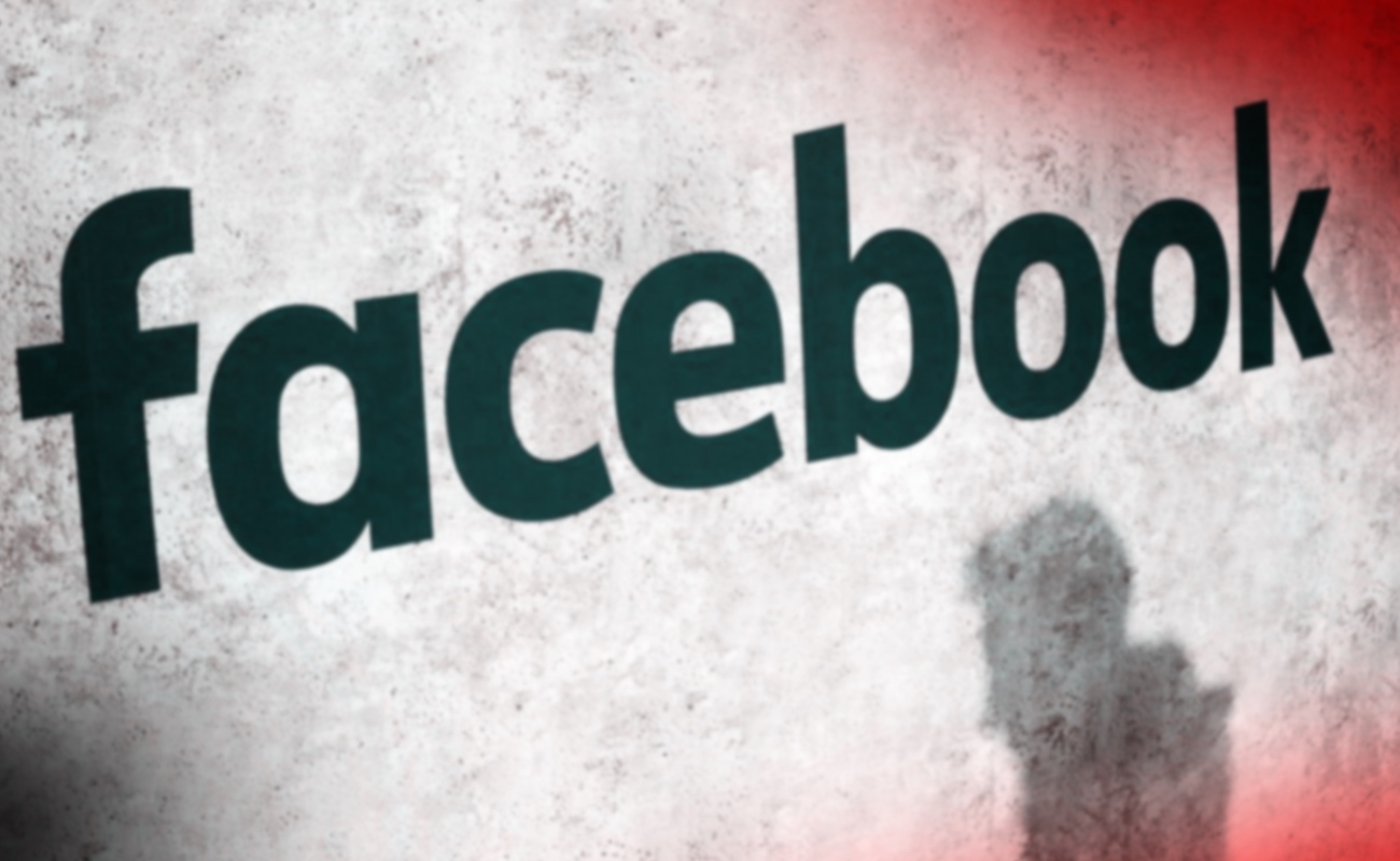 Denuncia exempleada que Facebook magnifica el odio y la desinformación