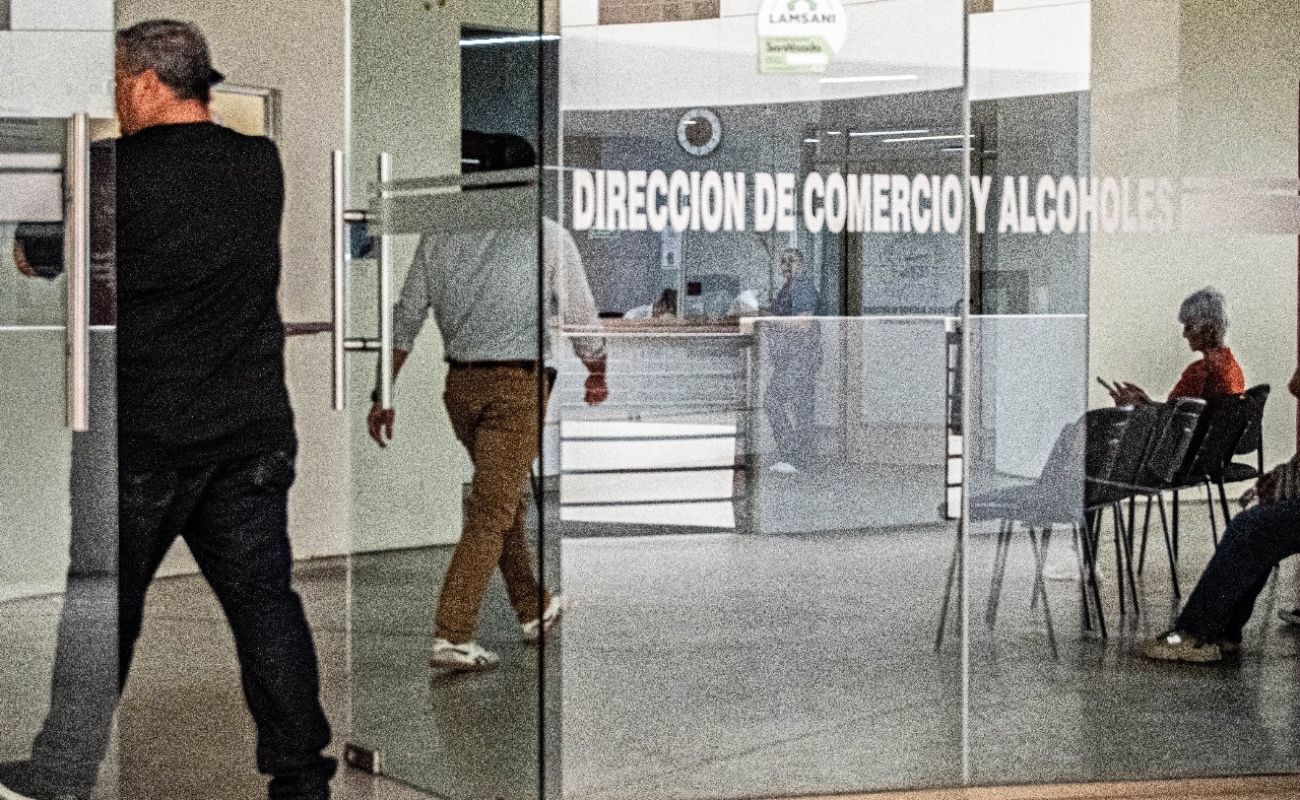 Reduce Gobierno de Ensenada requisitos y tiempos de respuesta en materia de Comercio, Alcoholes y Espectáculos Públicos