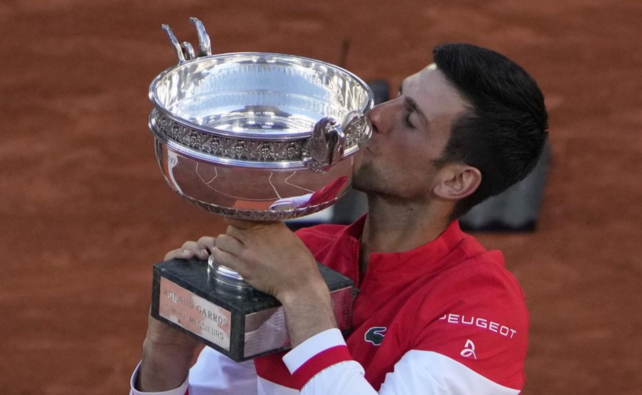 Con épica remontada, Novak Djokovic se coronó en Roland Garros