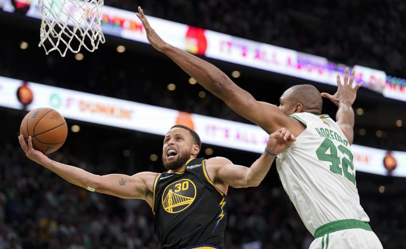 Brilla Curry en triunfo de Golden State sobre Boston