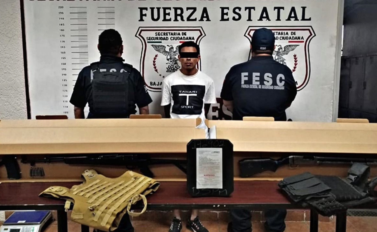 Capturan a sujeto en posesión armas largas en Mexicali