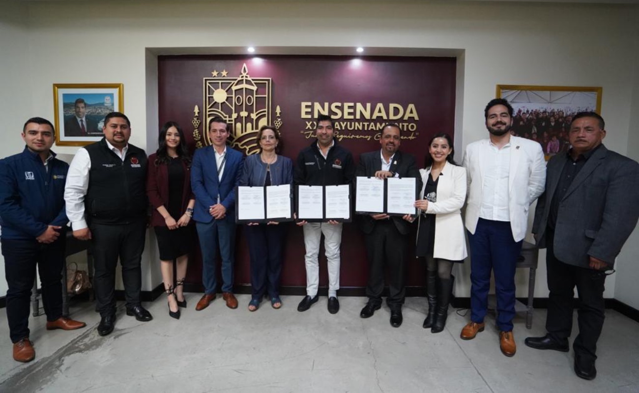 Firman IMSS Baja California y Ayuntamiento de Ensenada convenios para sanar adeudo
