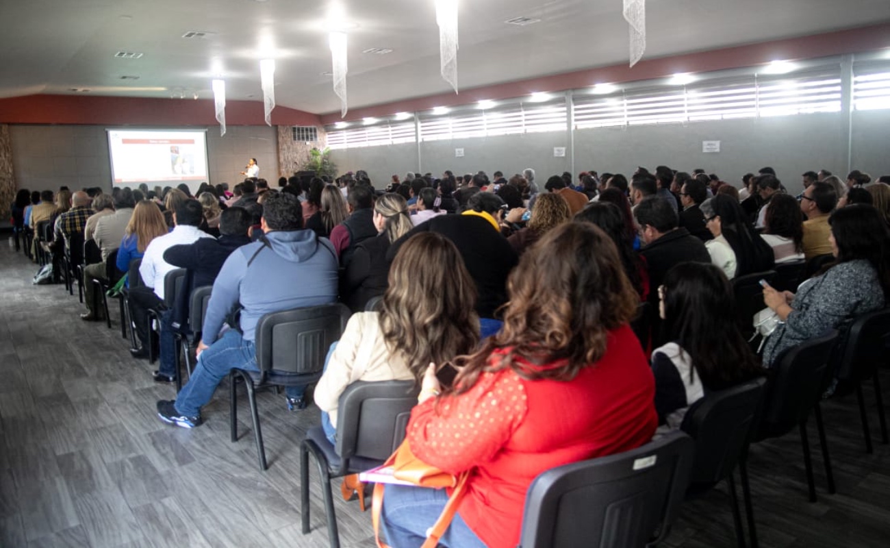 Presentan plataforma educativa Sofía XT a directivos de primaria y secundaria de Mexicali