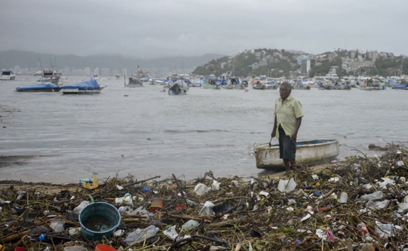 Huracán “Blas” se degrada a tormenta tropical y “Celia” pierde fuerza: SMN