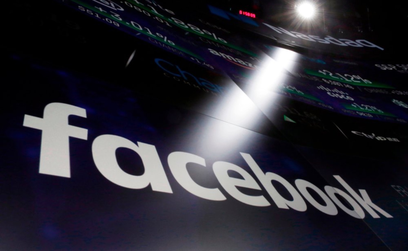 Planea Facebook invertir mil mdd en industria de noticias