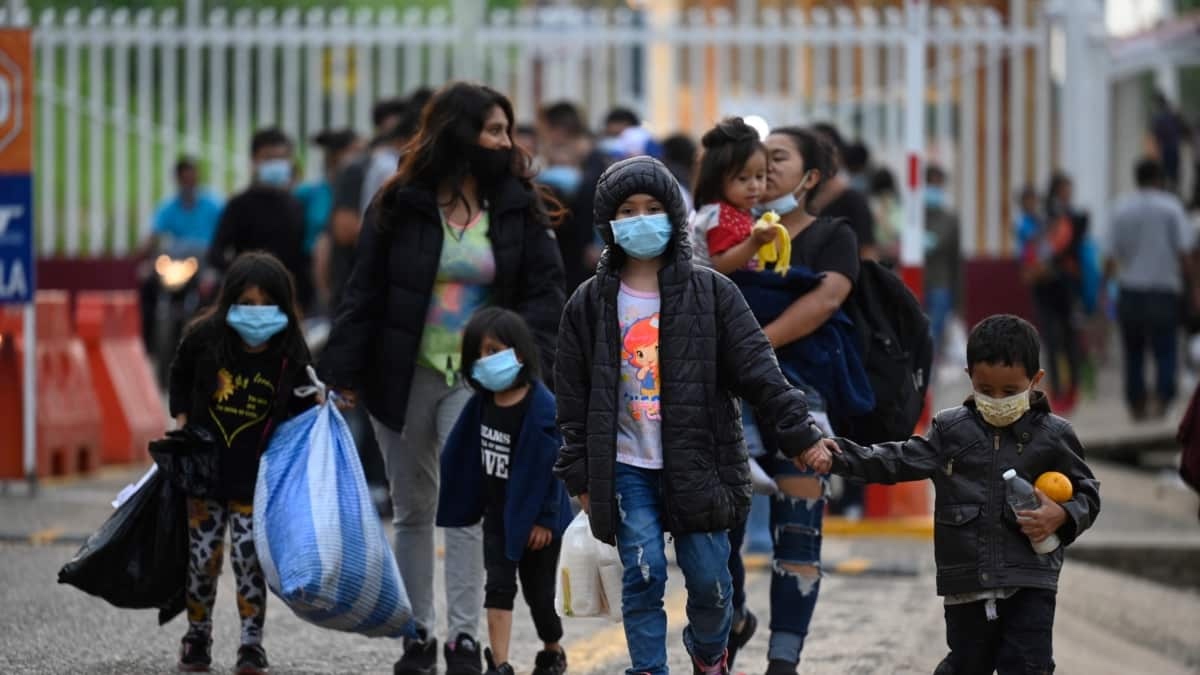 Deportan México y EU a más de 196 mil centroamericanos en 2022