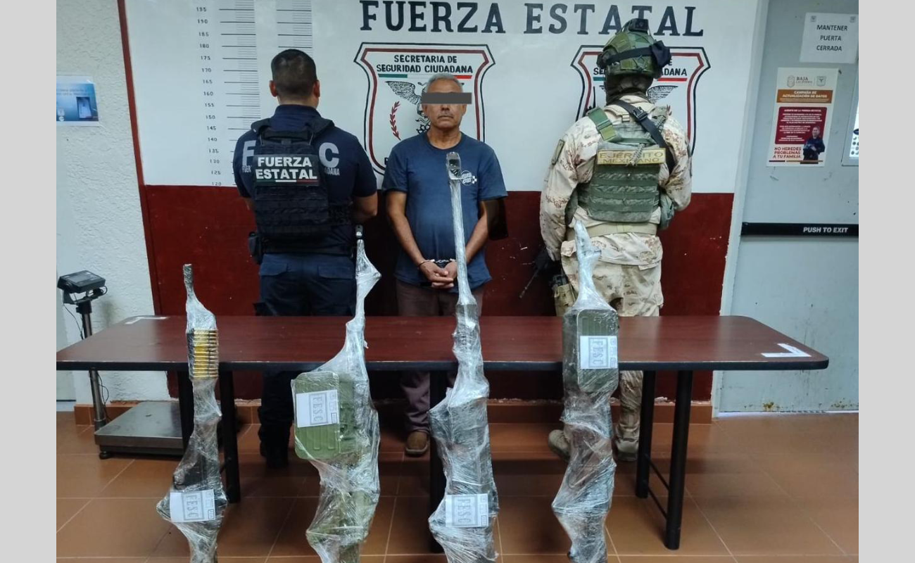 Capturan a hombre con cuatro fusiles en Mexicali