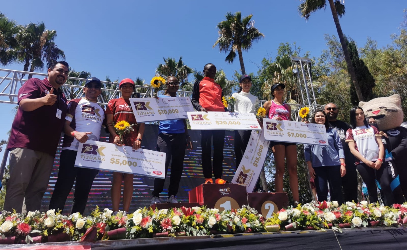Ganan keniatas Gesabwa la edición 2022 del Medio Maratón Internacional de Tijuana