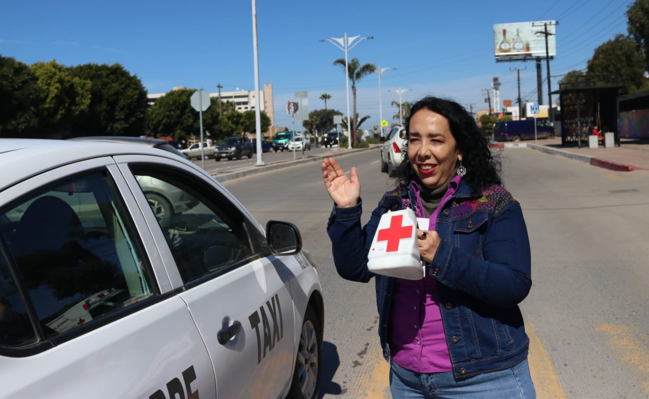 Encabeza Araceli Brown arranque de Colecta de Cruz Roja Rosarito