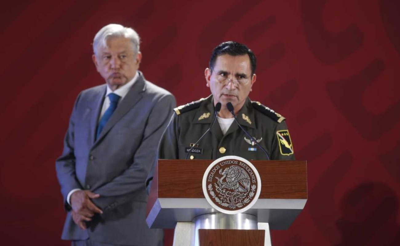 Regresa Sedena a México a general cercano a EPN para investigarlo por “huachicoleo”