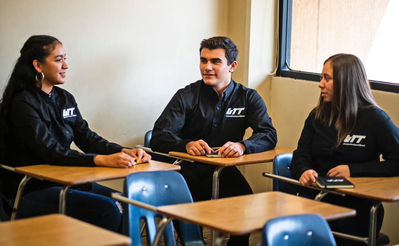Cumplen más de mil 700 estudiantes de UTT con estadías profesionales