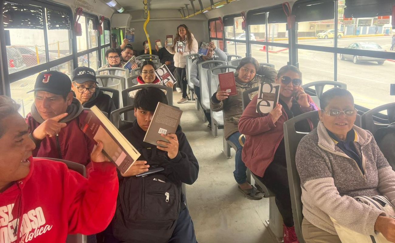Realiza Secretaría de Cultura jornada de donación masiva de libros en transporte público