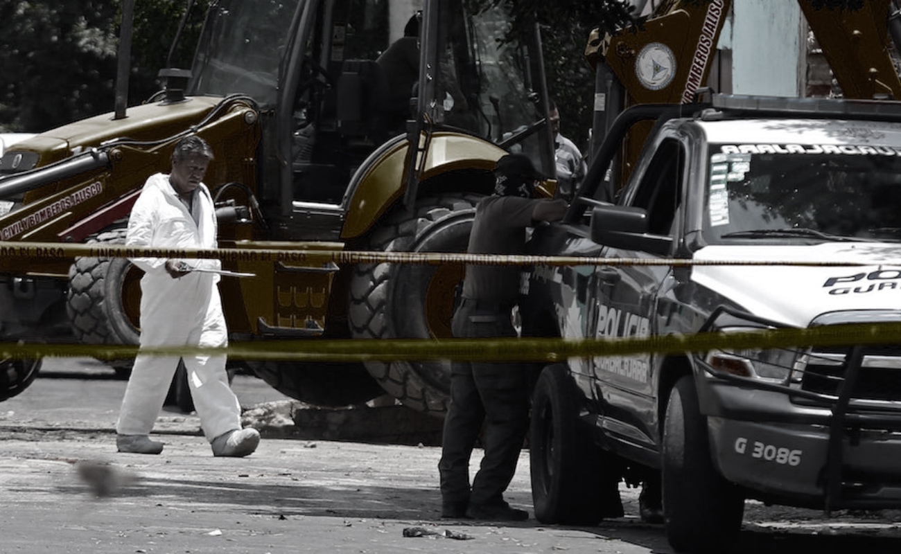 De nueve hombres y una mujer, cuerpos hallados en fosa en Guadalajara