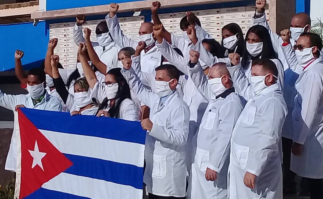 Llegan los primeros médicos especialistas cubanos a Nayarit