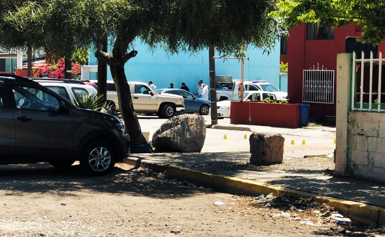 Ejecutan a Policía Municipal a metros de escuela primaria en Otay