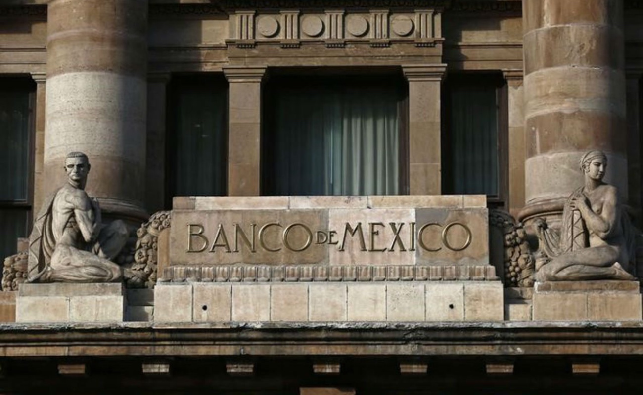 Sube Banxico a un histórico 11% la tasa de interés para frenar la inflación que no cede ni baja