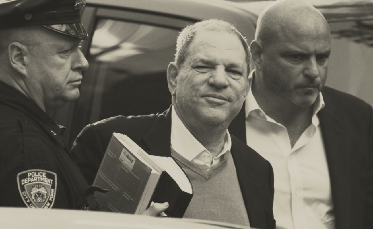 Weinstein con libertad condicional tras pagar millonaria fianza