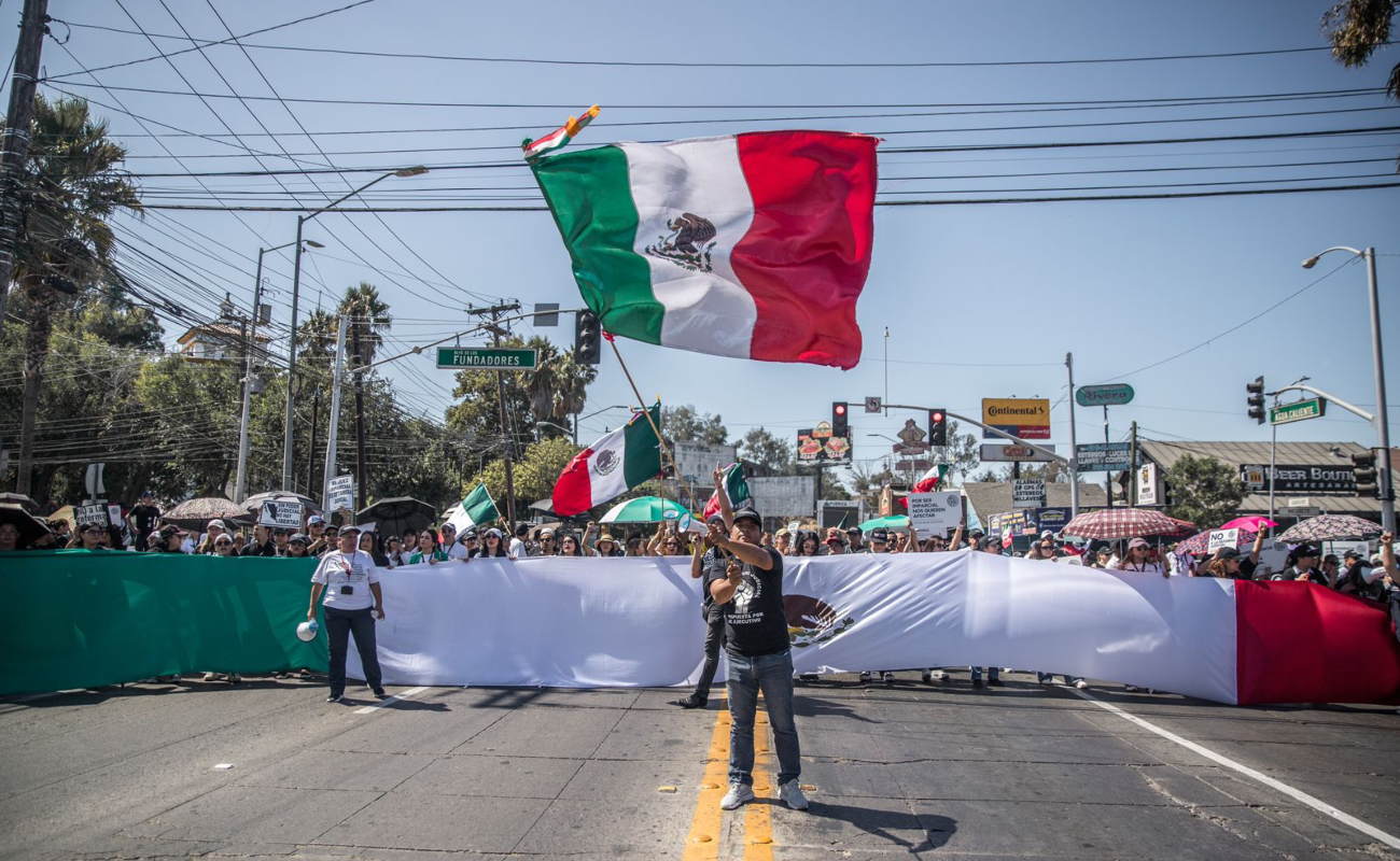 Protestan nuevamente contra la Reforma al Poder Judicial bloqueando vialidades