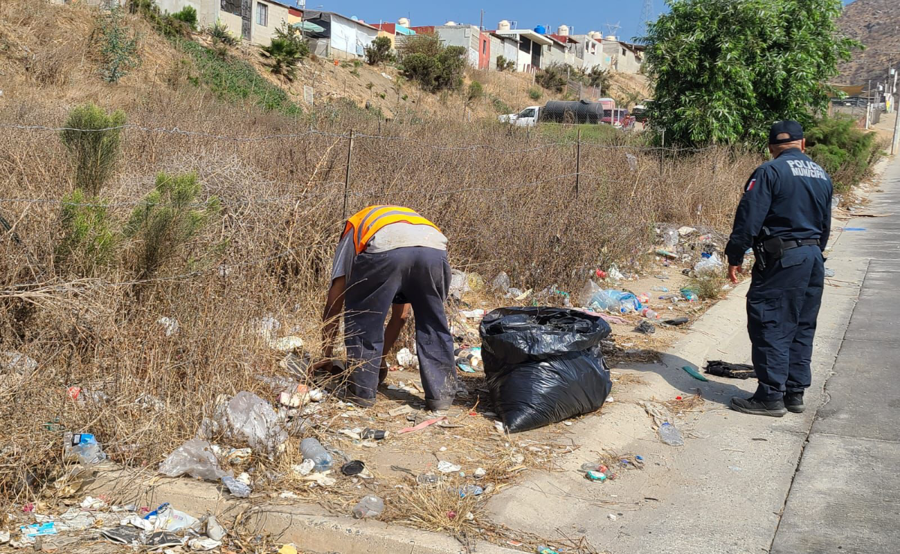 Mantienen trabajos de limpieza y recuperación de espacios públicos por parte de la DSPM