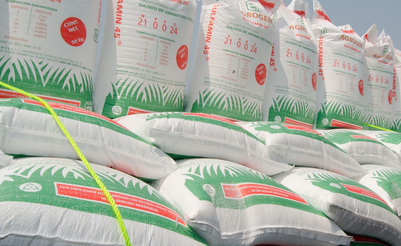 Entregan fertilizante gratuito para producción de maíz y frijol en zonas vulnerables de Oaxaca