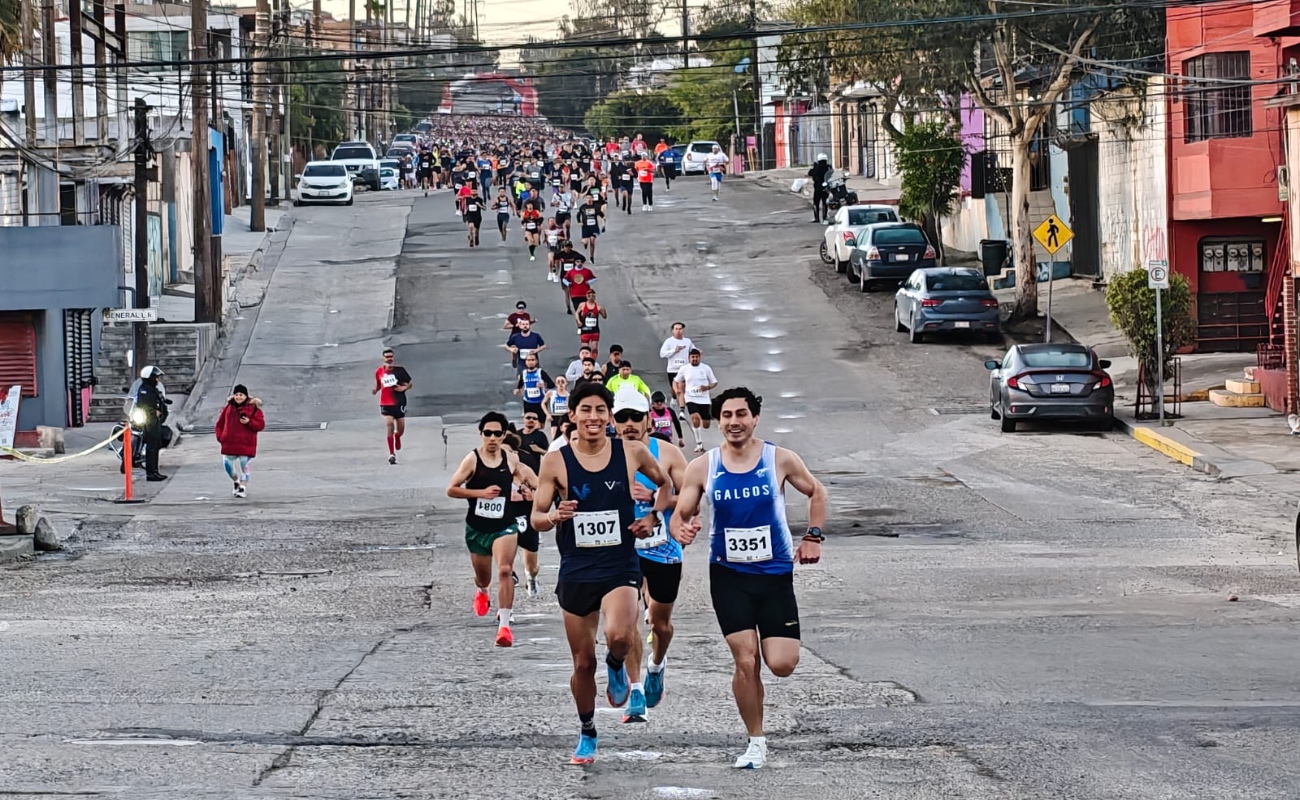 Reúne IMDET a 4 mil 800 corredores en San Antonio de los Buenos