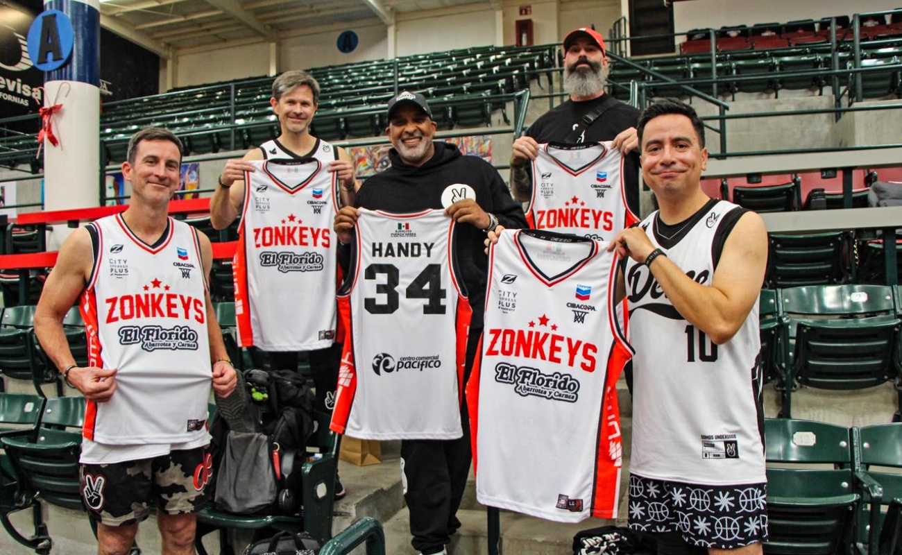 Resalta Phil Handy, 3 veces campeón de la NBA, las condiciones de Arena Zonkeys