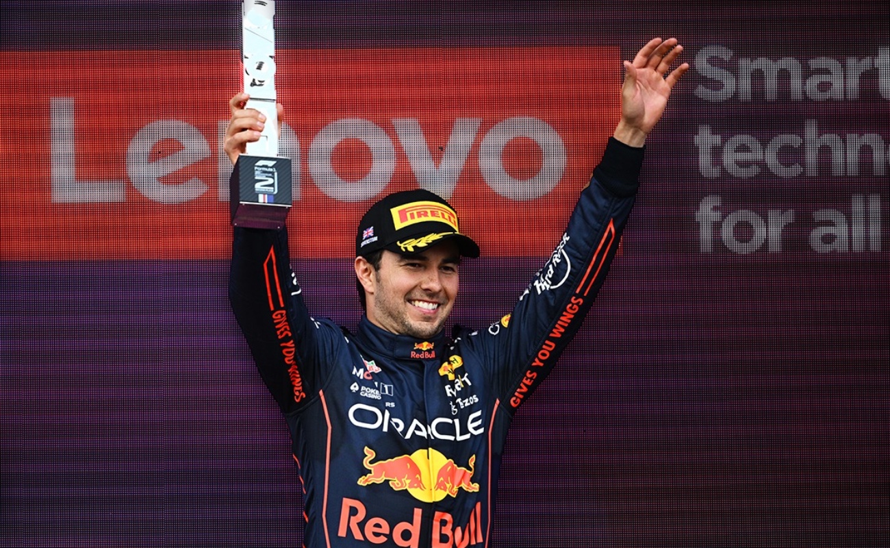 Logra “Checo” Pérez espectacular remontada para llegar segundo en Silverstone