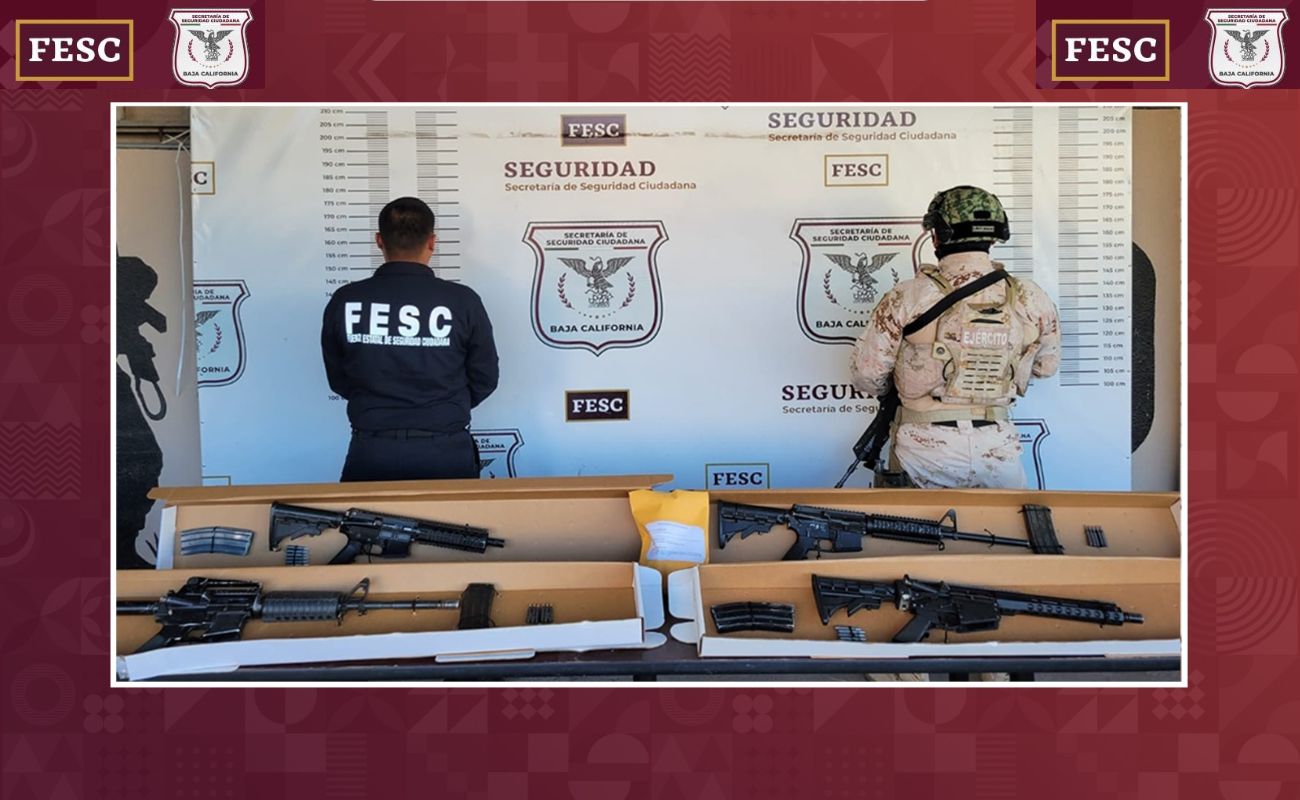 Encuentran FESC y SEDENA armas largas y vehículos con reporte de robo en Tecate
