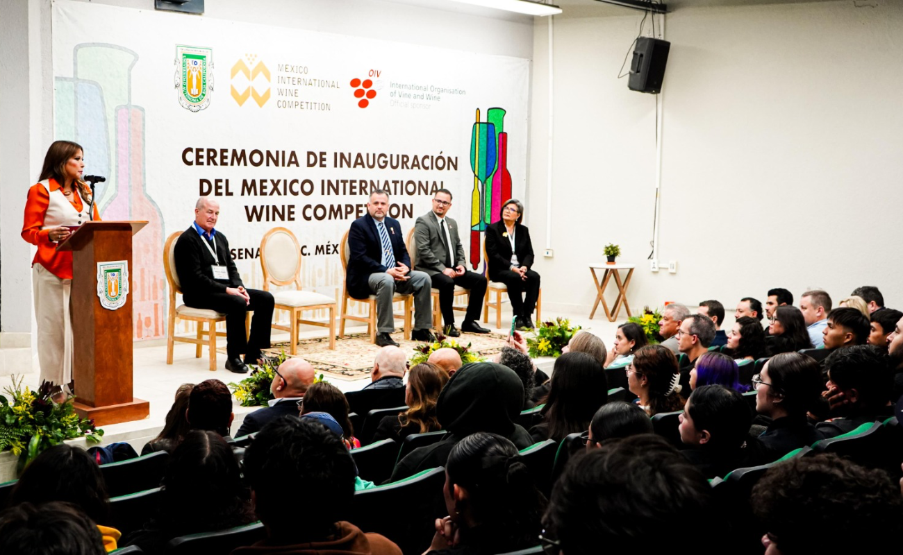 Reconoce alcaldesa la proyección de la México International Wine Competition a la industria vinícola ensendense