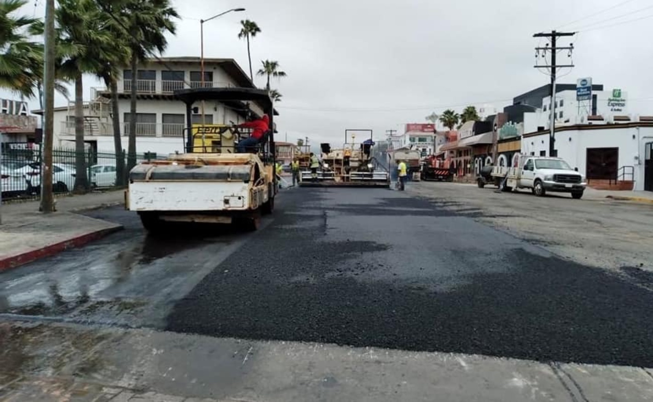 Supervisa Armando Ayala obras de pavimentación; se invirtieron 550 mil pesos