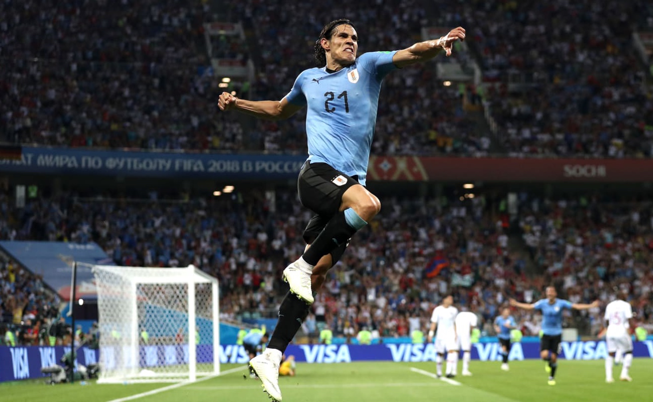 Uruguay saca la garra y elimina a Portugal
