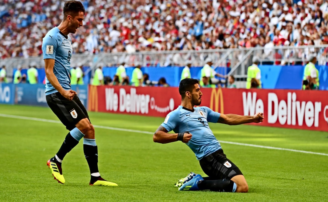 Uruguay venció a 3-0 a Rusia y es primer lugar del Grupo A