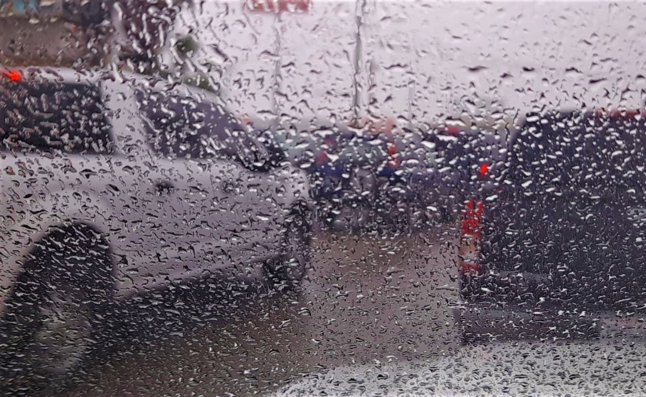 Mantienen alerta municipal por alto oleaje y pronóstico de lluvias para Rosarito