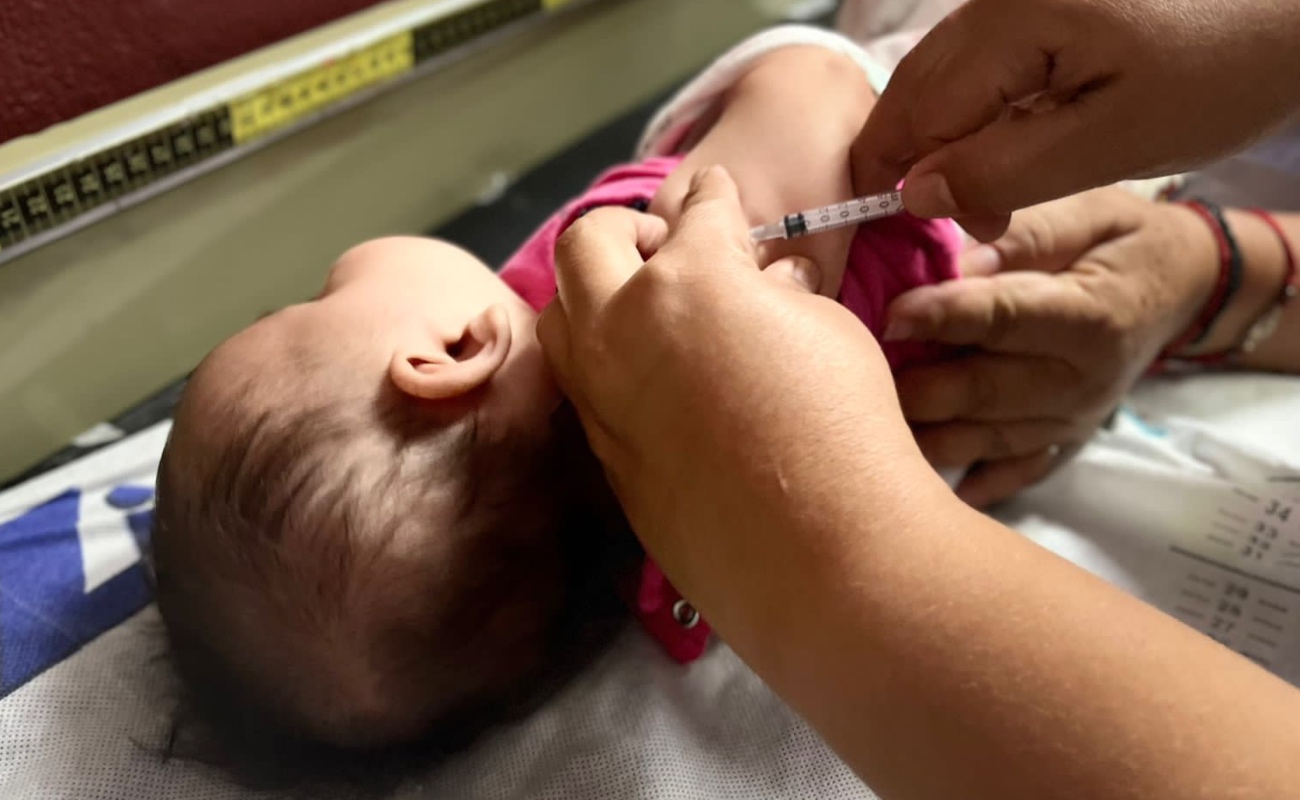 Llama Secretaría de Salud llevar a menores de 5 años a vacunar contra la Tos ferina