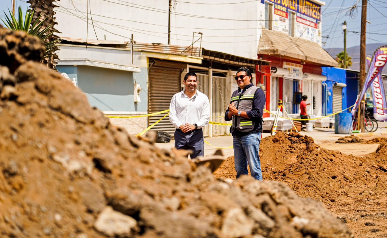 Supera gobierno de Armando Ayala las 2 mil cuadras rehabilitadas