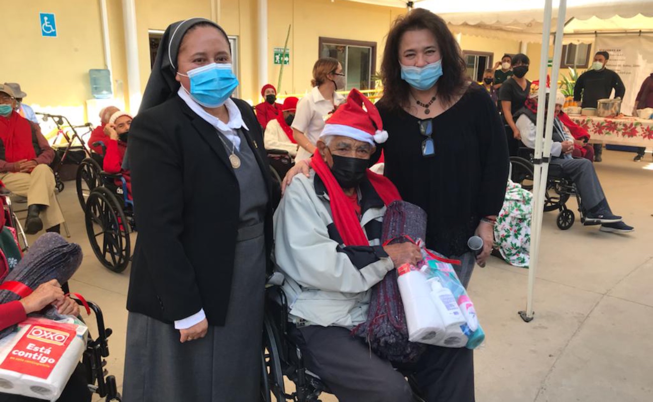 Realiza DIF posada navideña a Casa Hogar del Anciano de Ensenada