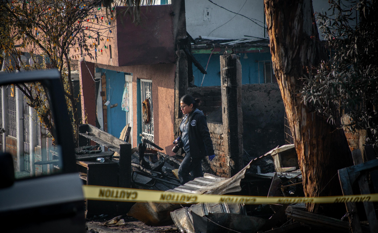 Tras incendio, localizan a una persona calcinada en vivienda del Mariano Matamoros