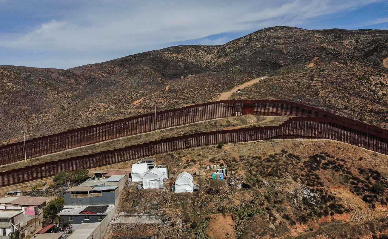 Instala campamento la Guardia Nacional; intenta frenar migración y tráfico de drogas