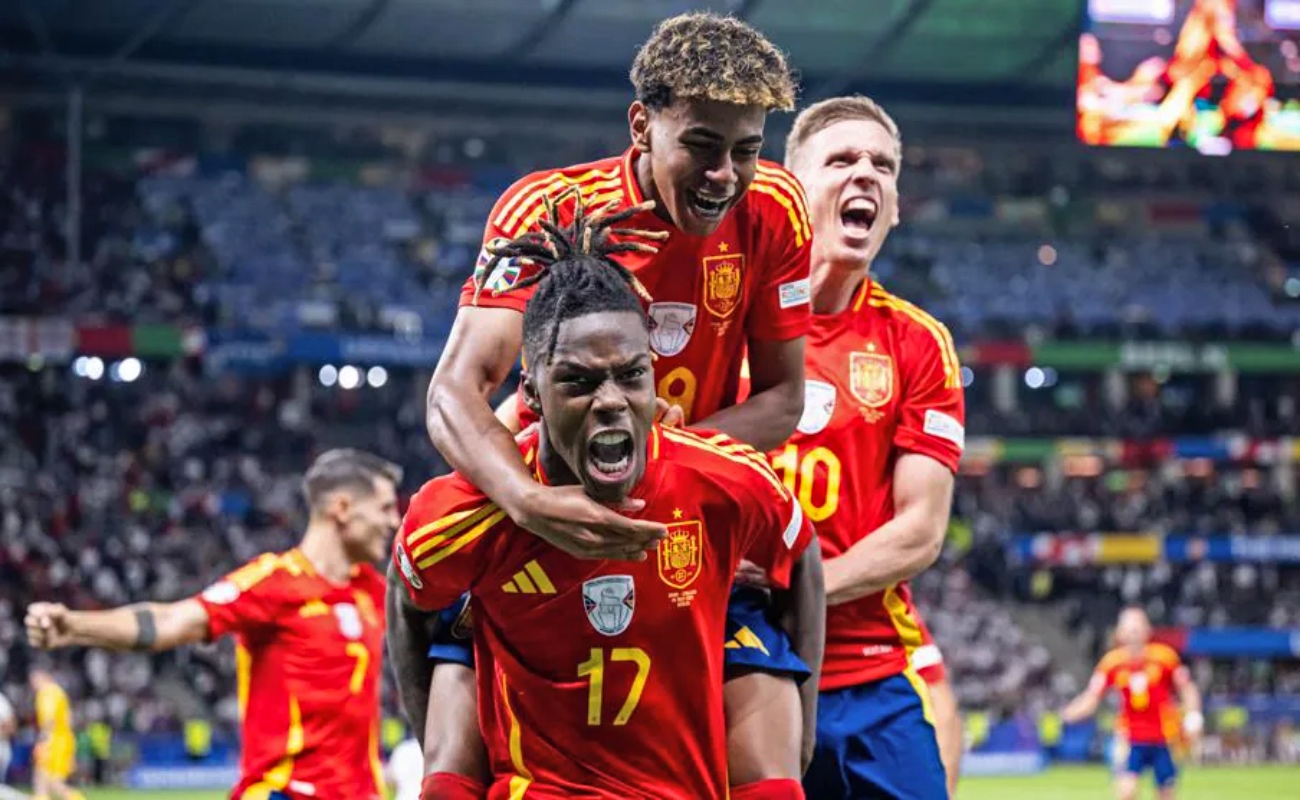 España vence a Inglaterra y es monarca del futbol en Europa