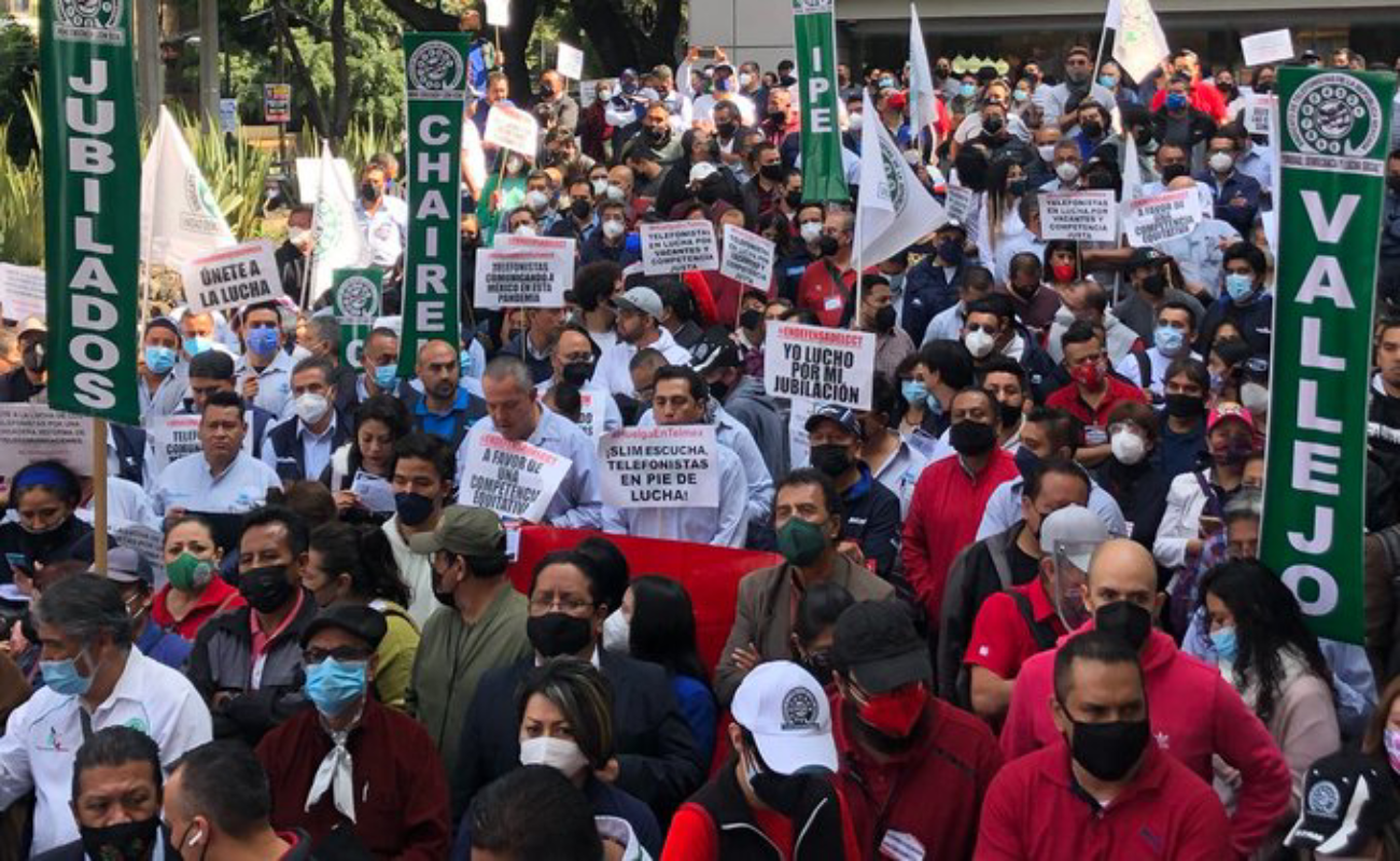 Estalla huelga en Telmex