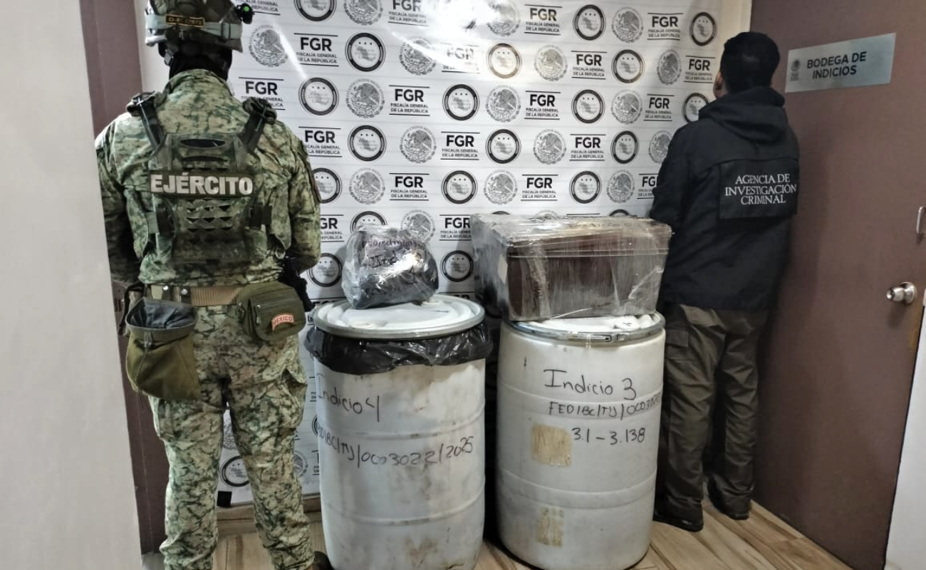 Aseguran en cateo 320 kilos de diversas drogas en colonia Villas del Prado