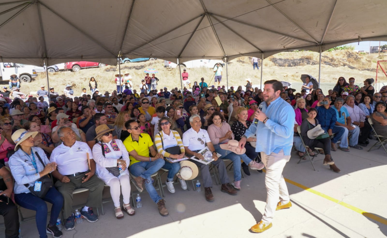 Trabajaremos para atender las necesidades de todas las colonias: Ismael Burgueño