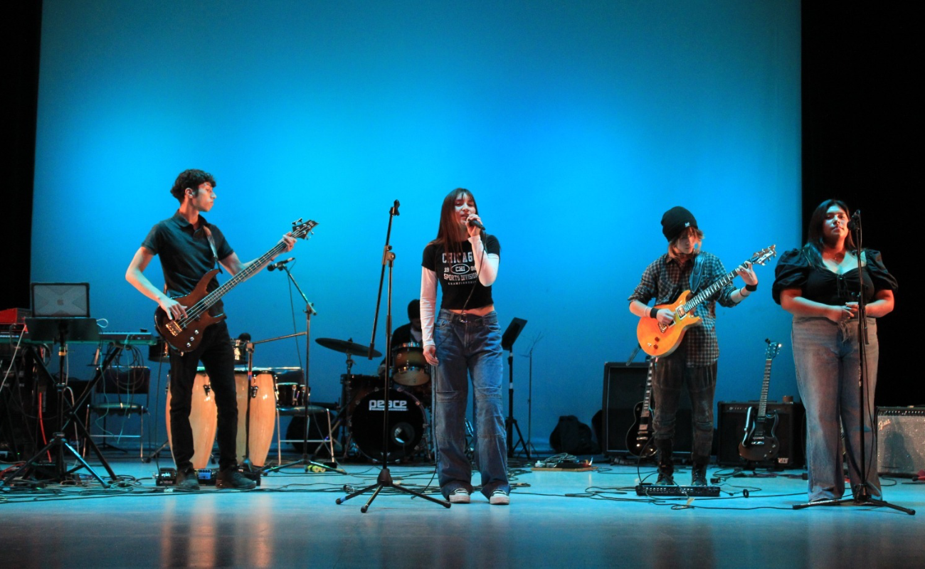 Presentan recital en Casa de la Cultura egresados de música popular contemporánea