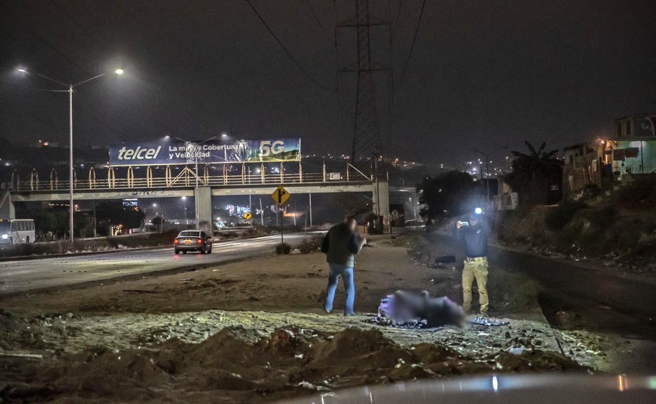 Hallan cuerpo calcinado en el Bulevar 2000