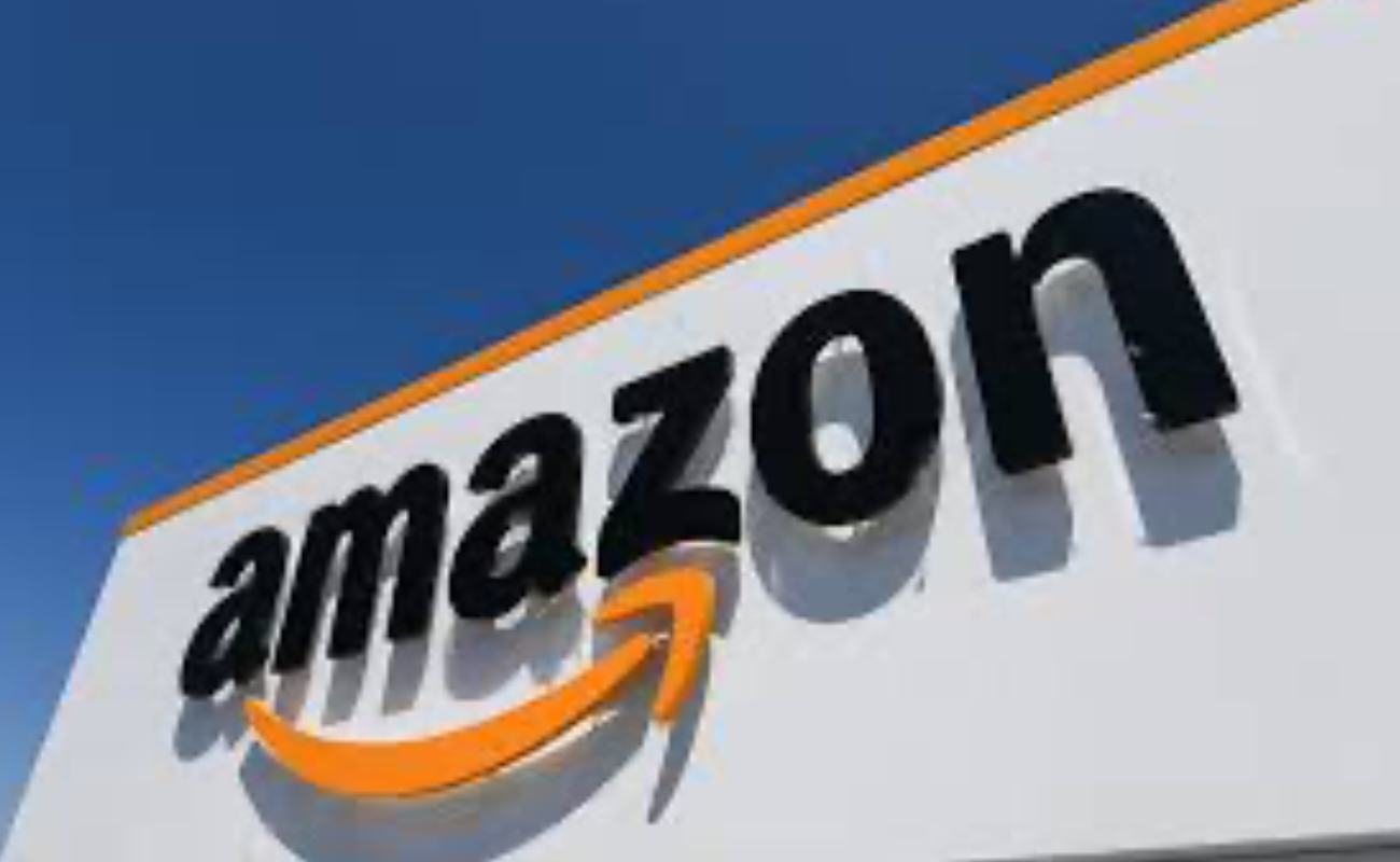 Invierte Amazon 2,750 mdd más en su carrera por la inteligencia artificial