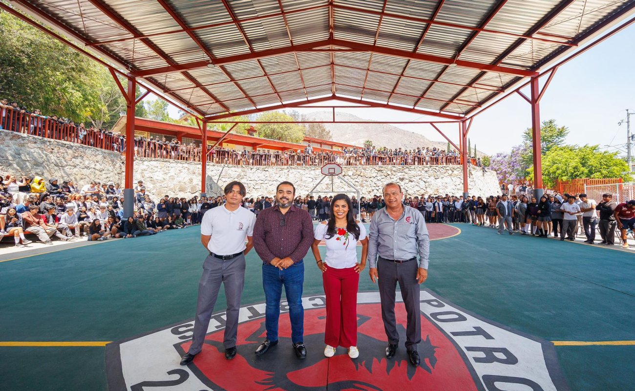 Inaugura alcaldesa Montserrat Caballero techumbre en CBTis 237 del Mariano Matamoros