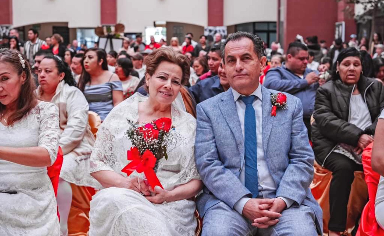 Formaliza Gobierno de Rosarito más de 180 matrimonios colectivos