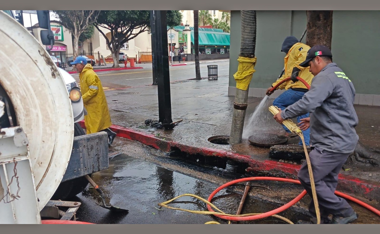 Continúa Ayuntamiento campaña de concientización ambiental para evitar inundaciones